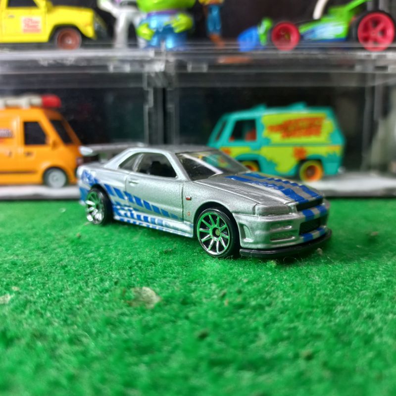 Hot Wheels Fast Furious Nissan Skyline R34 Official Movie Wing Silver
