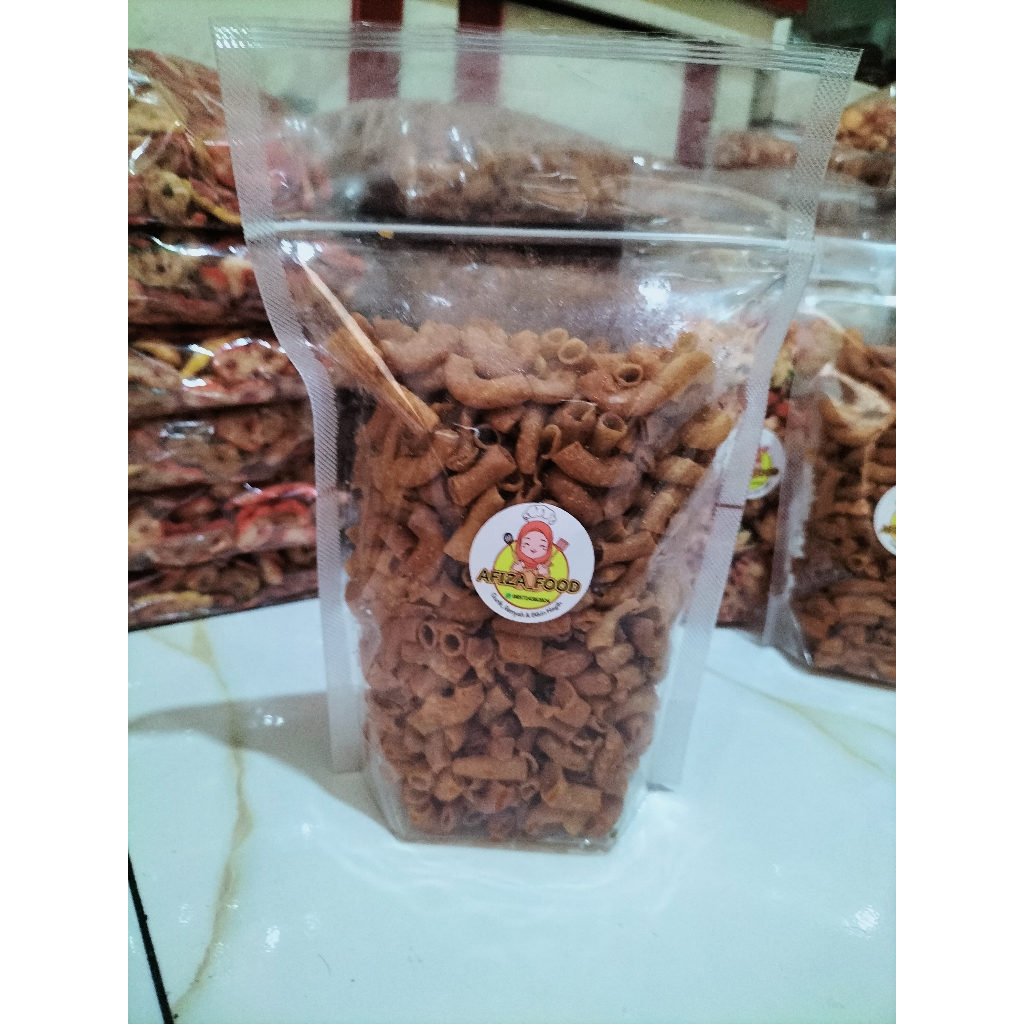 

Makaroni Pedas Original 125 gram Cemilan bikin nagih makanan Ringan makaroni dacil Afiza Food Snack termurah