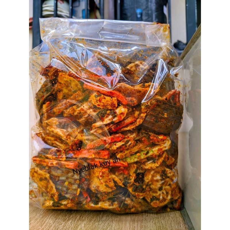 

KRUPUK SEBLAK MIX/CAMPUR BUMBU CIKRUH PEDAS DAUN JEURUK 500gram