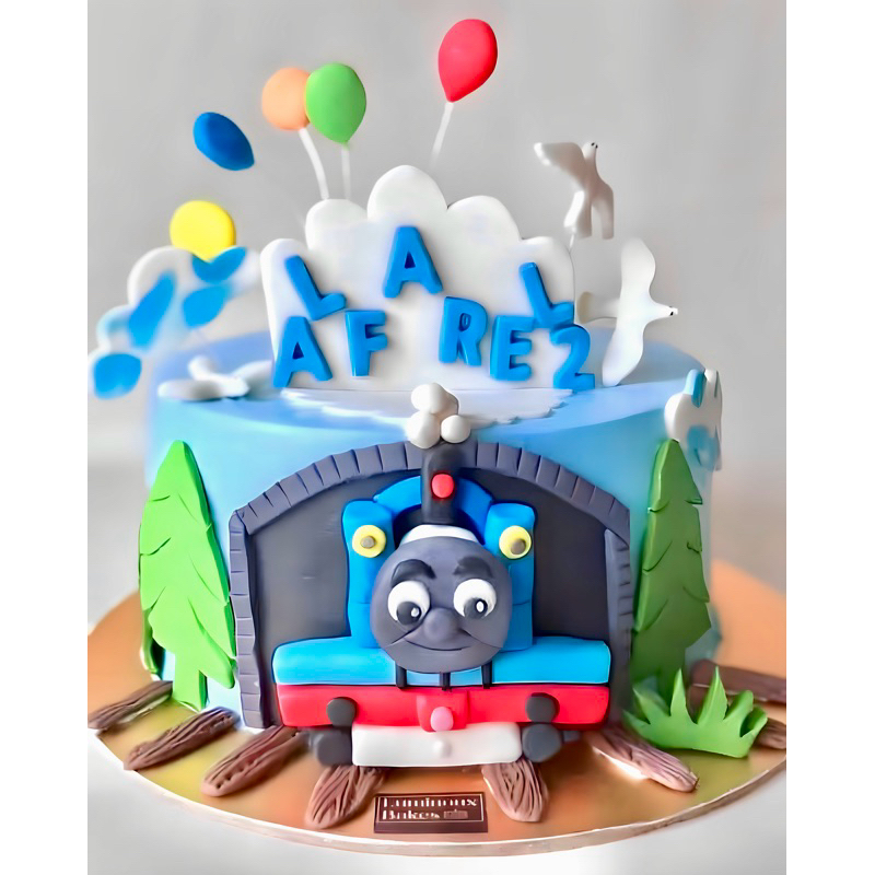 

THOMAS & FRIENDS 3D FONDANT CAKE