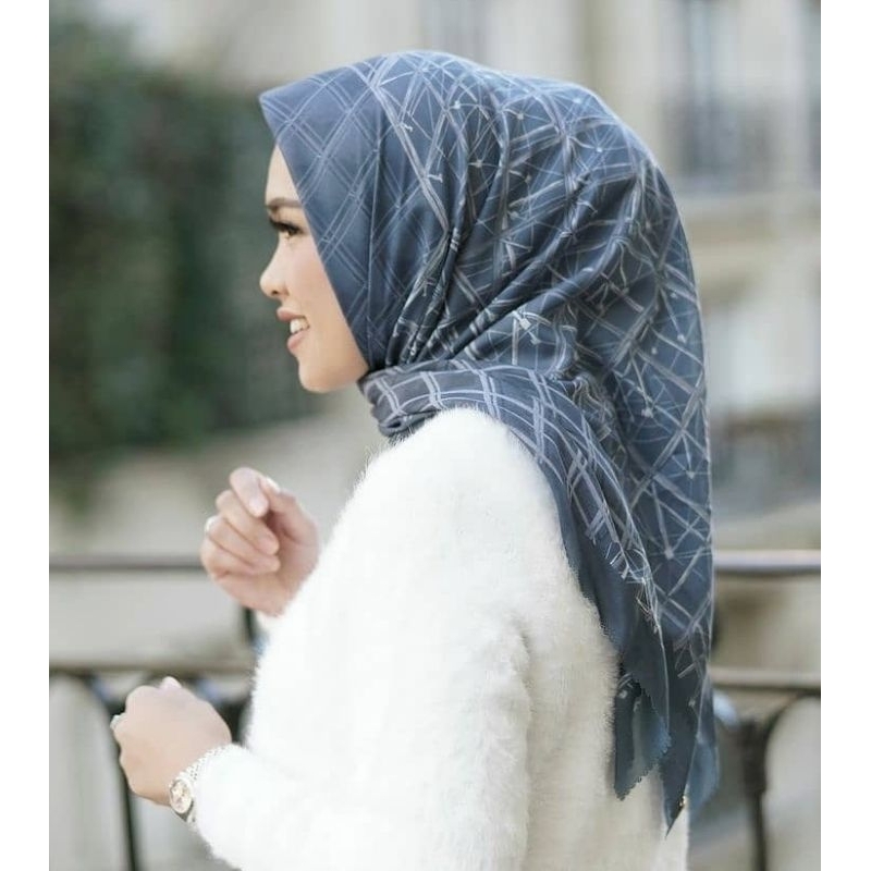 Buttonscarves - Louvre BLEU.