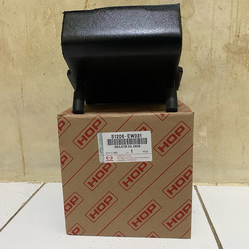 ENGINE MOUNTING BELAKANG HINO 500 HOP S1206-EW031