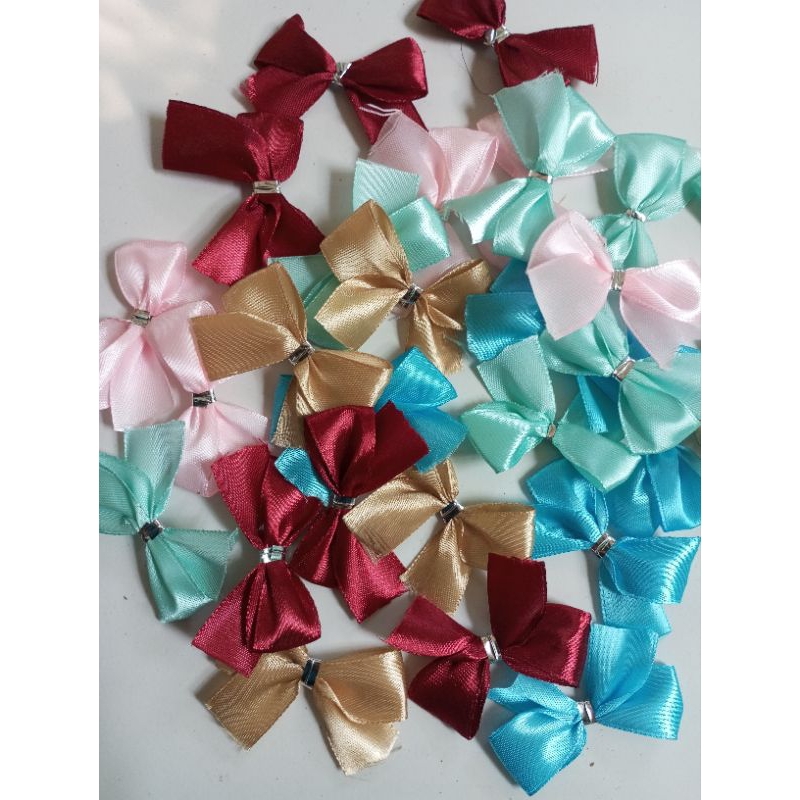 

pita siap pakai / pita sauvenir / pita instan / pita hampers / pita natal