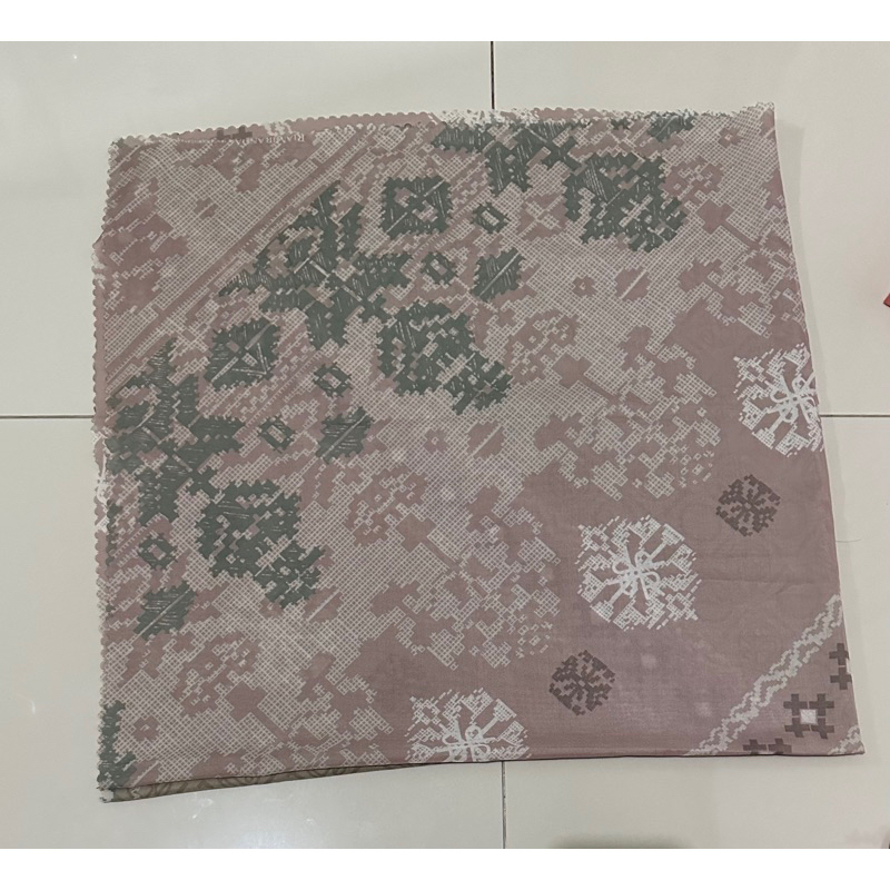 mina scarf ria miranda