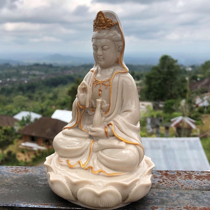 ART T47Z PATUNG DEWI KWAN IM NATURAL GOLDPATUNG DEWI KUAN IMDEWI GUAN YINPATUNG BUDDHAPATUNG BUDHABU