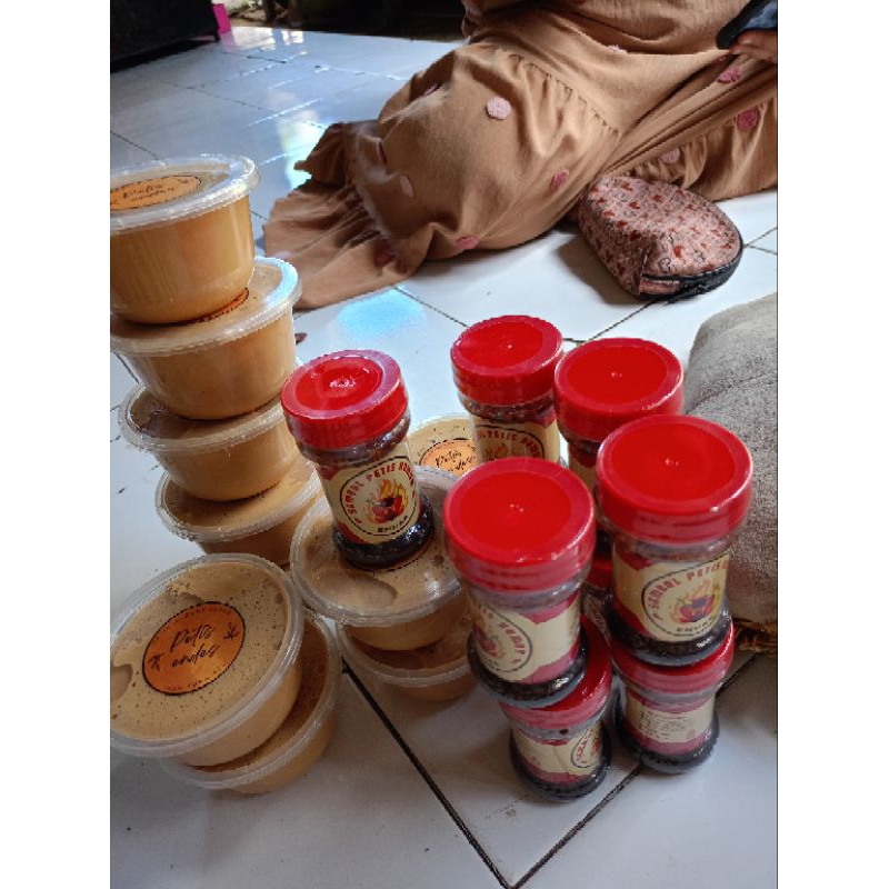 

sambal petis komor .ndes & petis ikan tuna