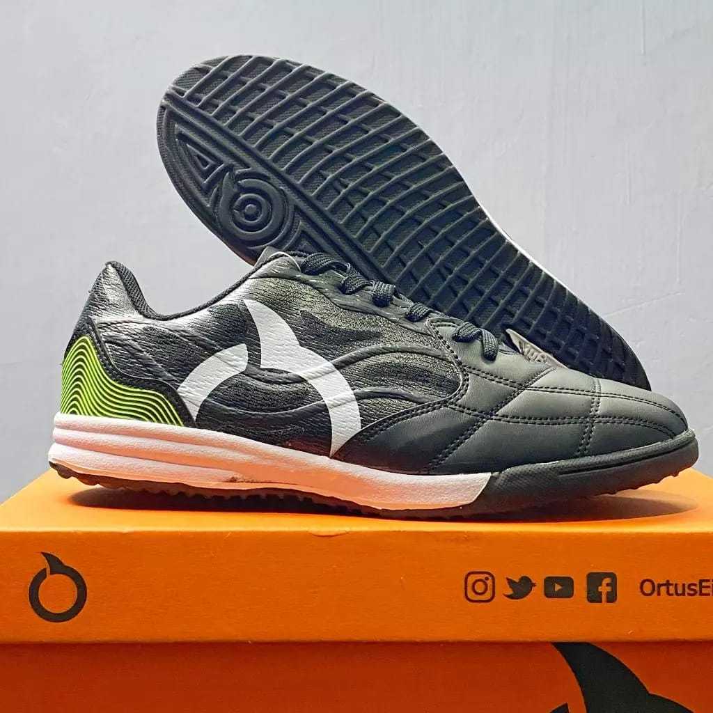 Sepatu Futsal Ortuseight Catalyst Vision Sepatu Olahraga Size 38-44