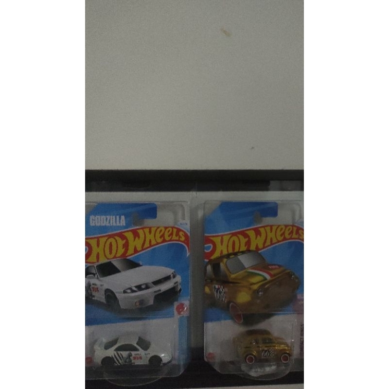 Hotwheels ths & godzila
