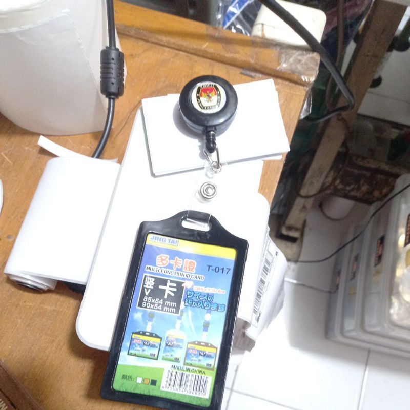 

Yoyo + Cashing Tempat Id Card Logo KPU