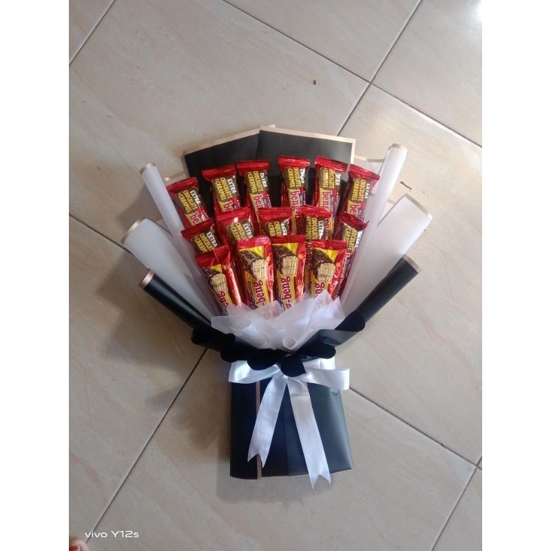 

Buket snack beng beng murah|buket wisuda, ulangtahun,graduation|Buket murah surabaya