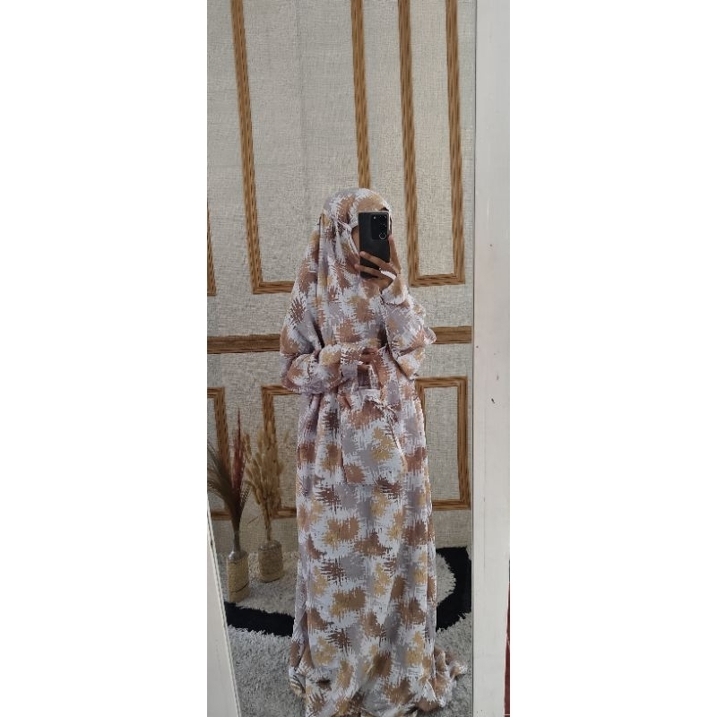 mukena Hadramaut motif