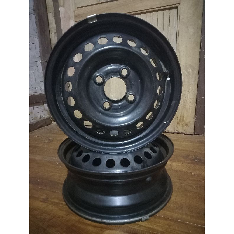 Pelek Kaleng Cabutan PCD100 Ring 13, 4 lubang Baud,