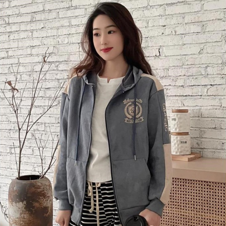 Jaket Hoodie Zipper Wanita Premium Suede Bludru Allsize - Caassic New York
