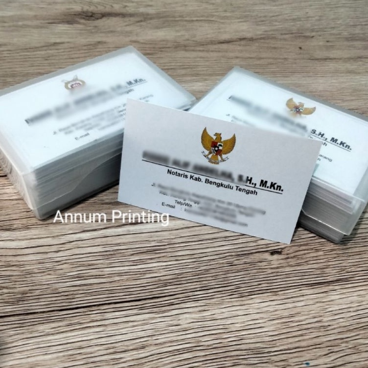 

First Hand Kartu Nama Notaris