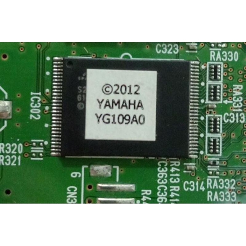 IC Flash Keyboard Yamaha Psr S 750 YG109AO Original