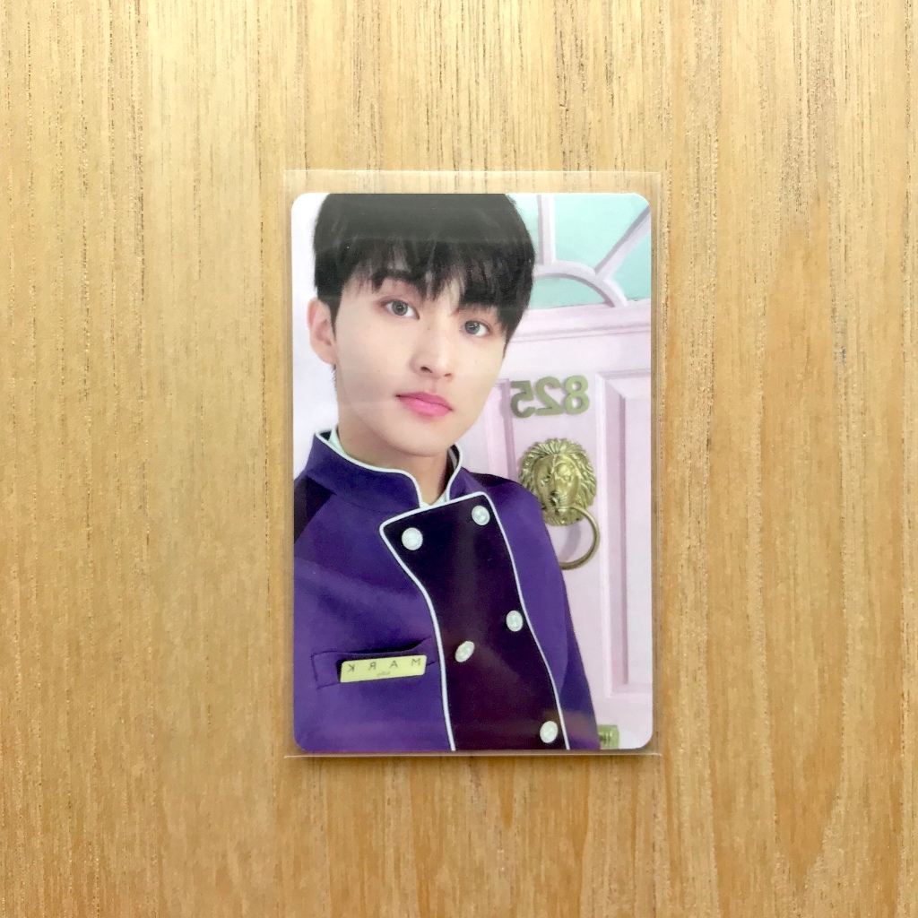 Photocard PC Mark Lee NCT DREAM Season Greetings 2022 Key Card Hotel Photocard