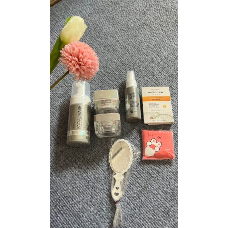 Promo 6.6 paket wajah ms glow free produk