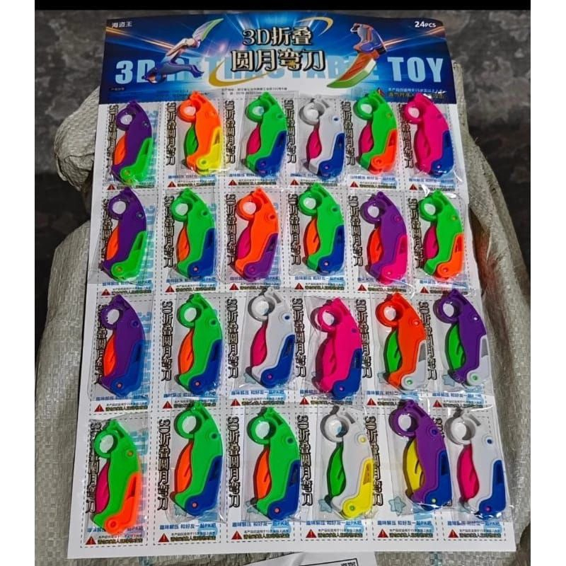 Mainan pisau Lipat 3d