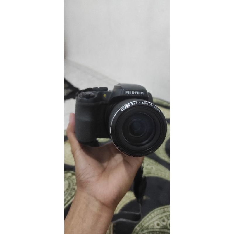 Camera Fujifilm finepix S9400w 50x zoom