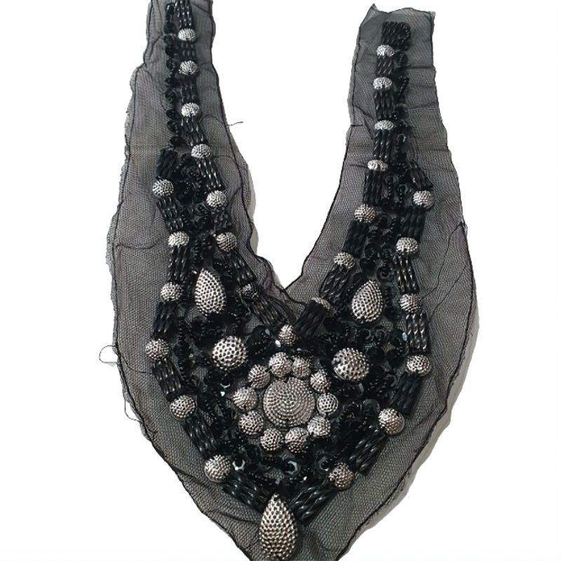 Renda kerah dasar tile motif mutiara, Full manik-manik