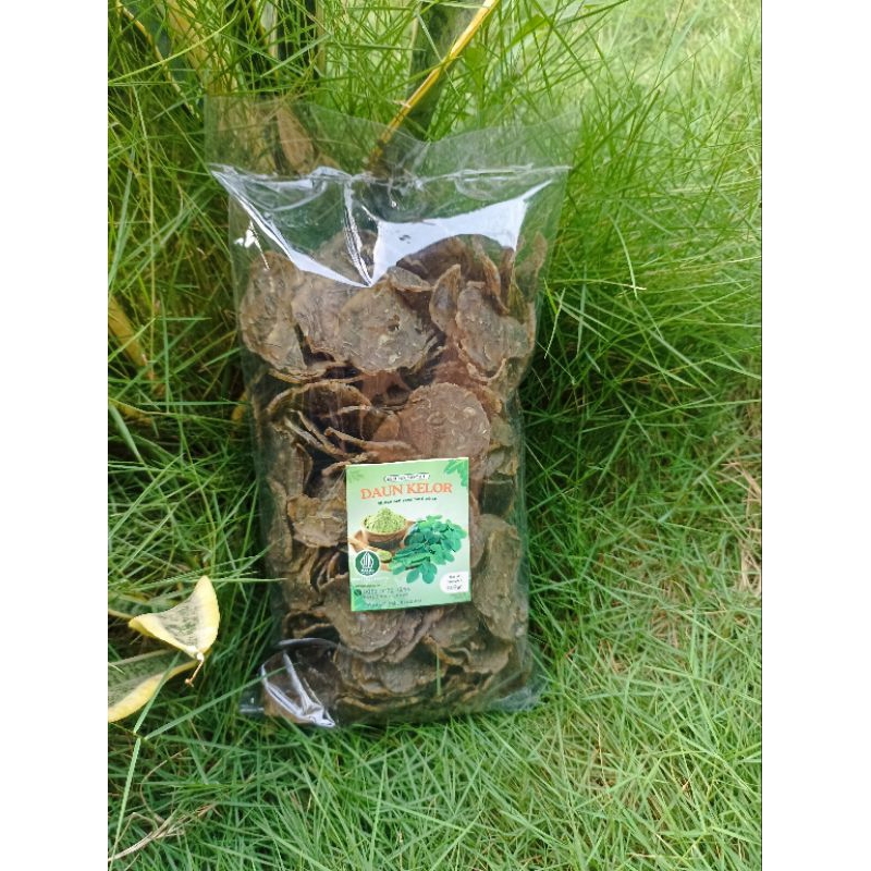 

Kerupuk Sayur Daun Kelor 500gr/ Kerupuk Mentah Siap Goreng