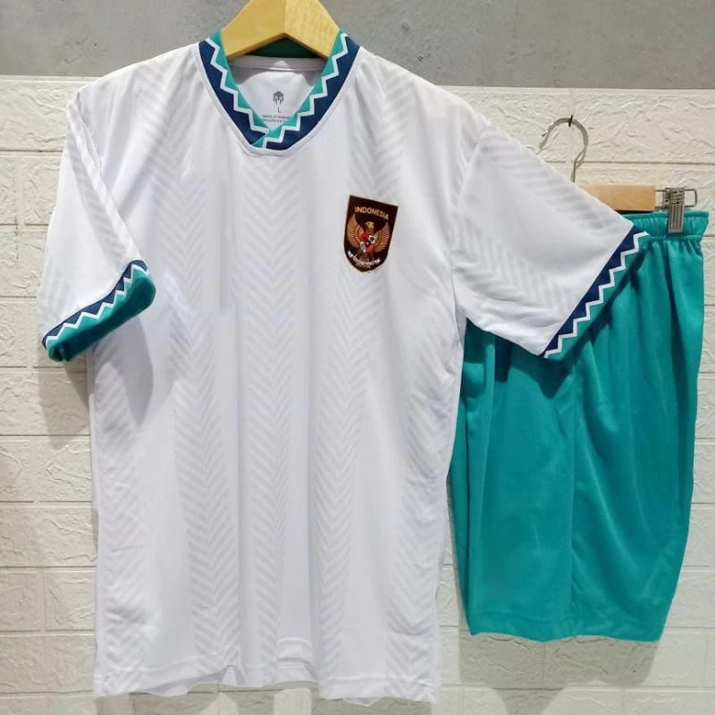 1 stel jersey timnas indonesia baju bola terbaru timnas 2024 stelan kaos futsal indonesia