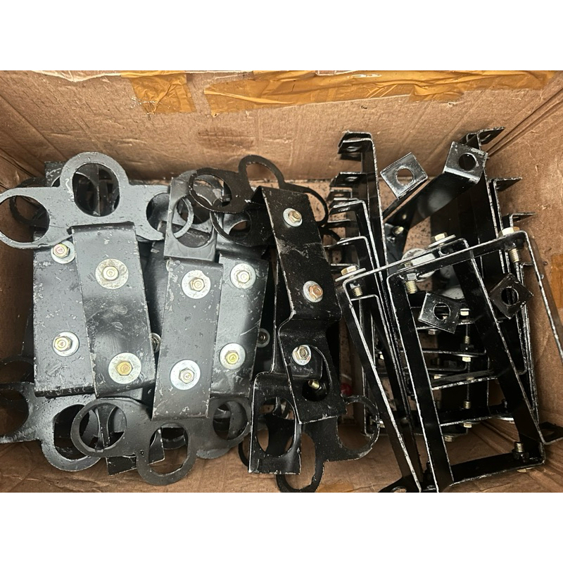 Pangkon Braket Weldop Truk R16