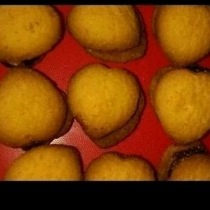 

KUE NASTAR ISI SELAI NANAS BERAT 500 GRAM LOKAL CIREBON