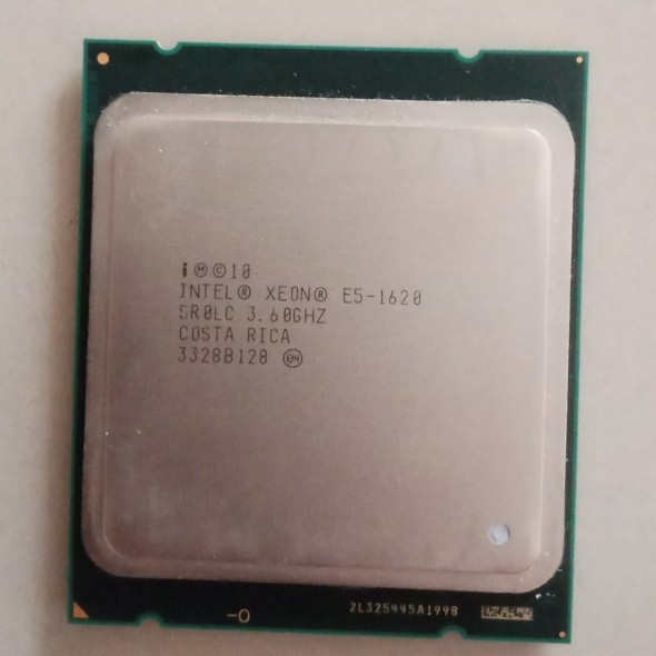 Prosesor Intel Xeon E5-1620