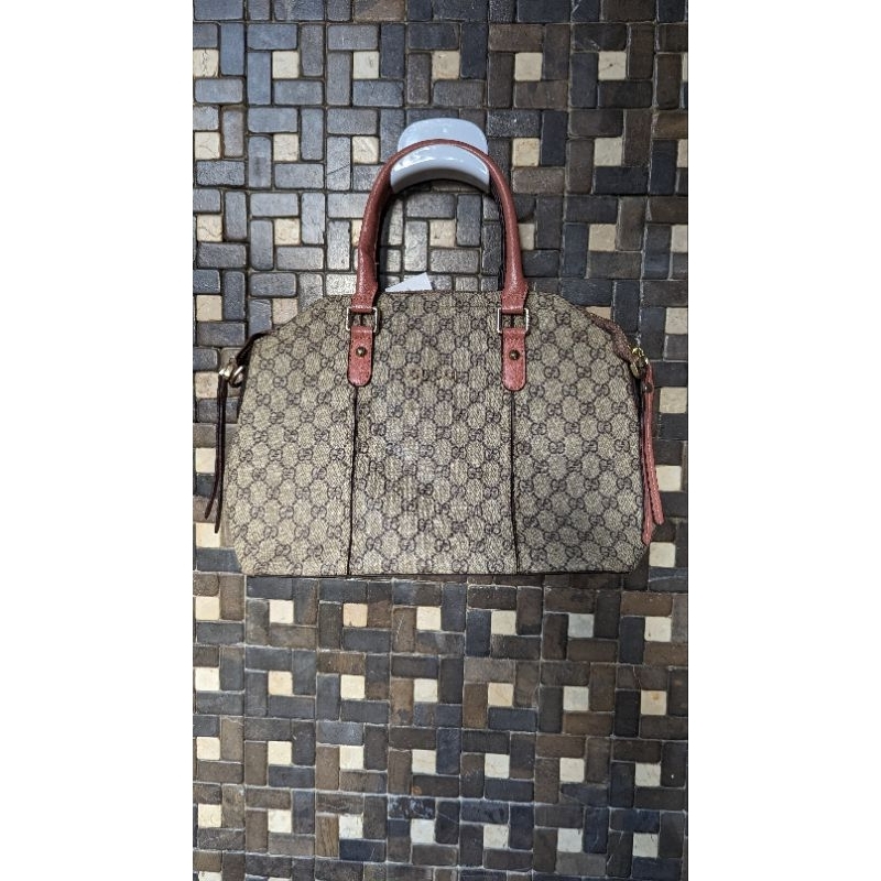 Tas handbag merk Gucci