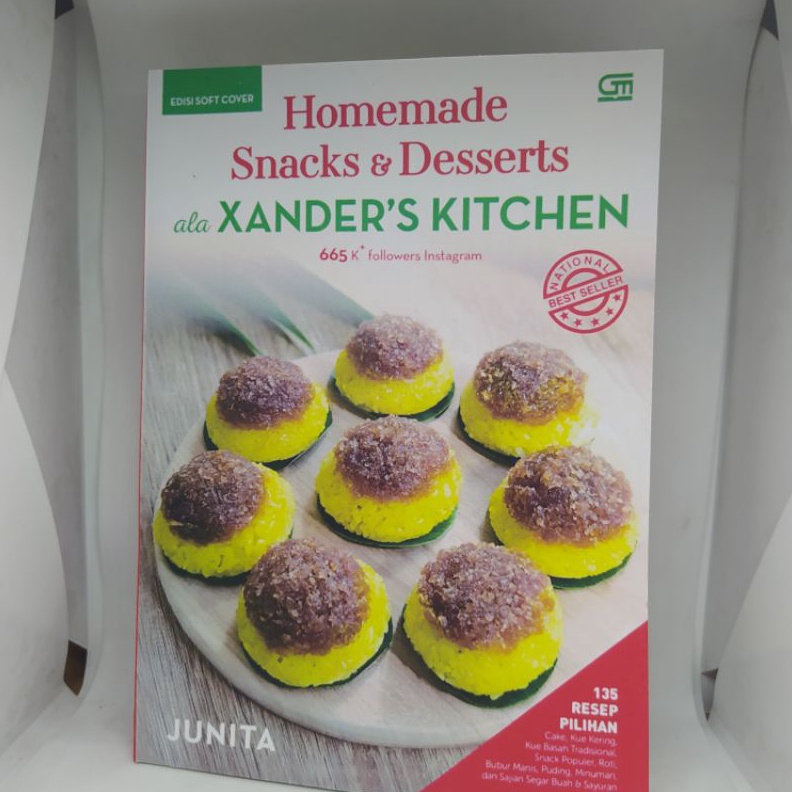 Buku Homemade Snacks  Desserts ala Xanders Kitchen  Junita ART U9U5