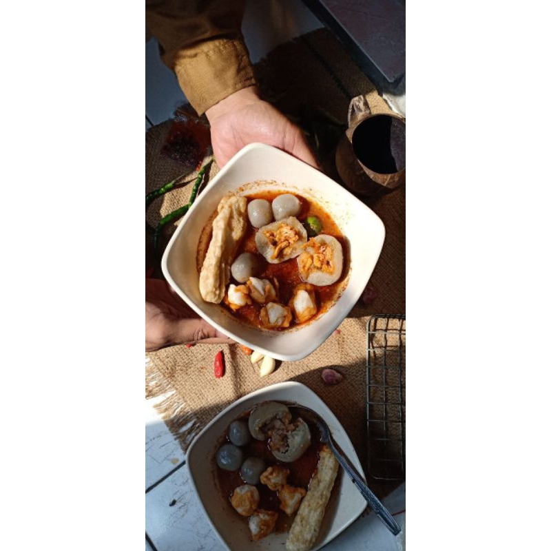 

BASO ACI CHILI OIL AYAM SUWIR PEDAS ,PAKET HEMAT 5BUNGKUS