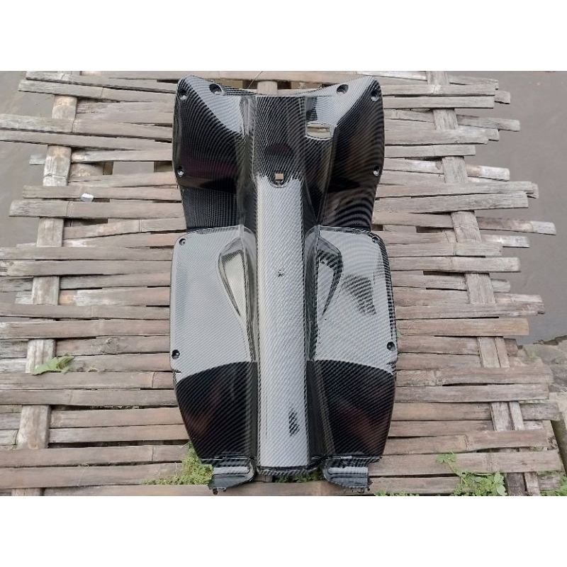 COVER INNER ASSY COVER KONTAK VARIO 110 CARBU LAMA CARBON