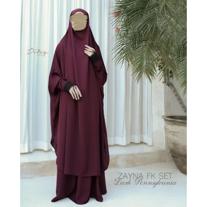 Zayna FK set Long NWT