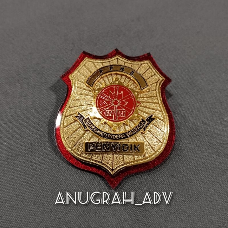 

pin PPNS PENYIDIK kuningan sepuh emas lapis acrylic merah - magnet