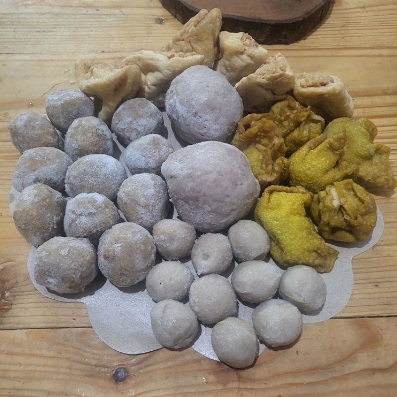 

Bakso mix Cuanki Family Pack untuk kumpul2 5-7 orang