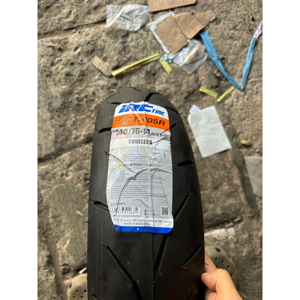 BAN LUAR IRC 140/70-14 140 70 14 SCT 005R TUBELESS