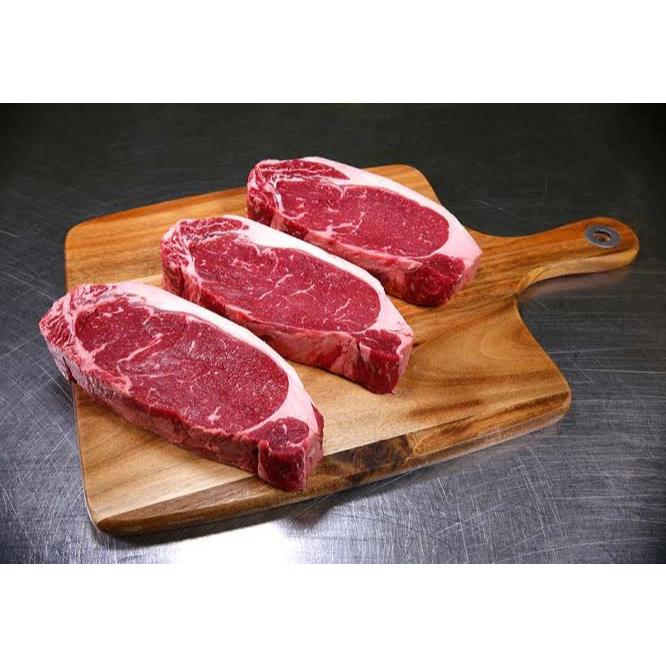 

Australian Sirloin Beef Steak Grade A / Daging Sapi Sirloin AUS Steak