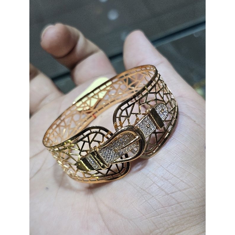 gelang bangle lebar model gesper emas
