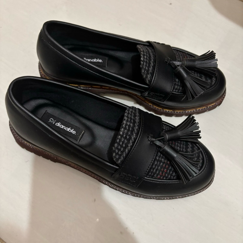 PRELOVED LUNA DOCMART DIANABLE