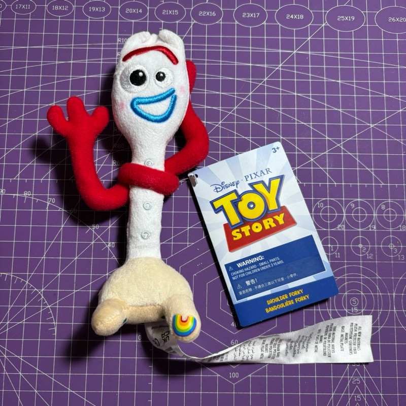 boneka kecil forky toy story shoulder plush disneyland hongkong doll