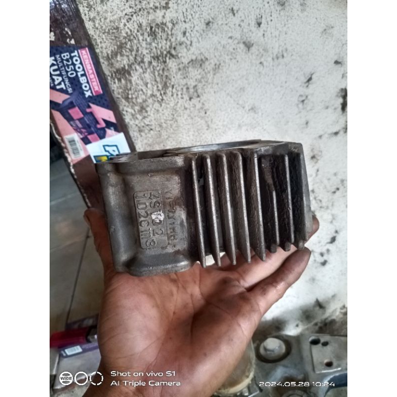 CYLINDER BLOCK BLOK BLOCK yamaha crypton vega vega r jupiter BURING BLOK PISTON TANPA LINER BAHAN BO