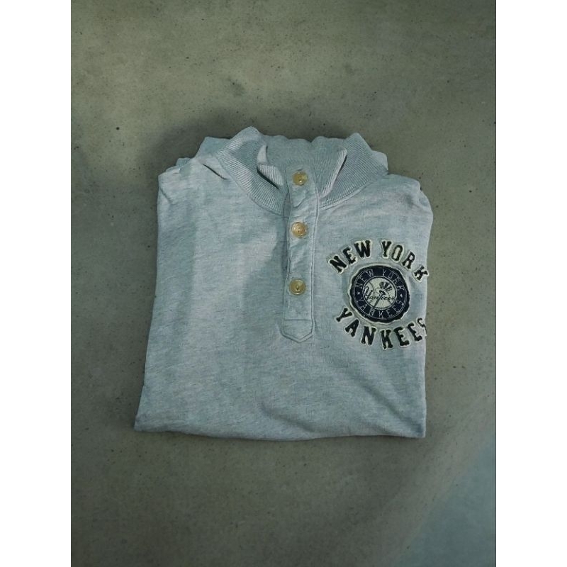 knitwer mlb yankes colab uniqlo bordir