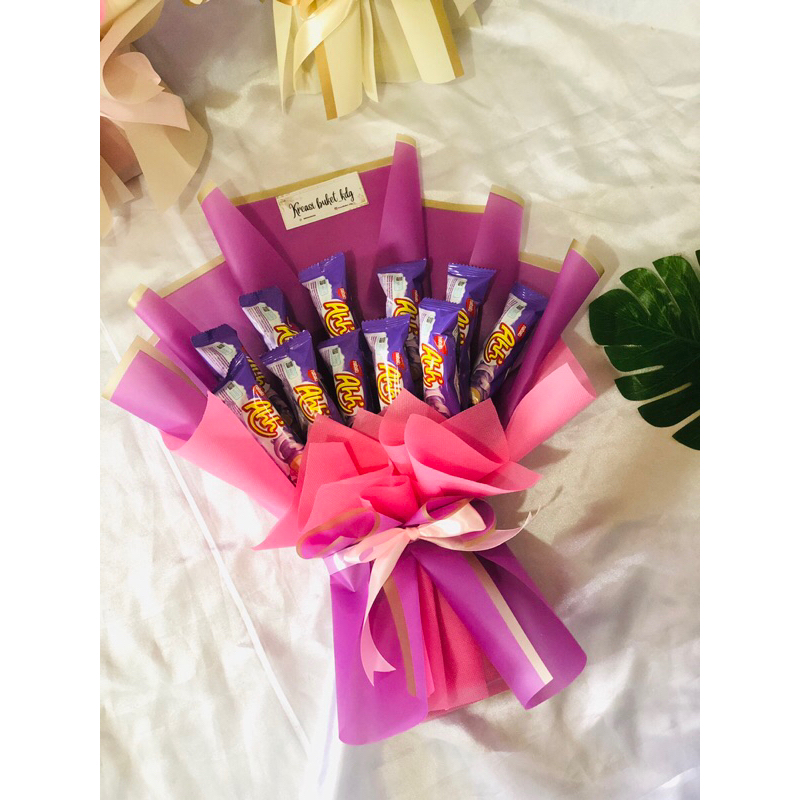 

buket snack/kado ultah/ buket wisuda/ kado snack