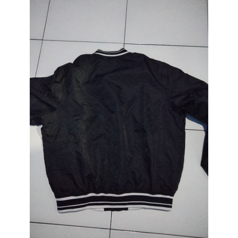 varsity jaket Raiders Pull and bear x NFL