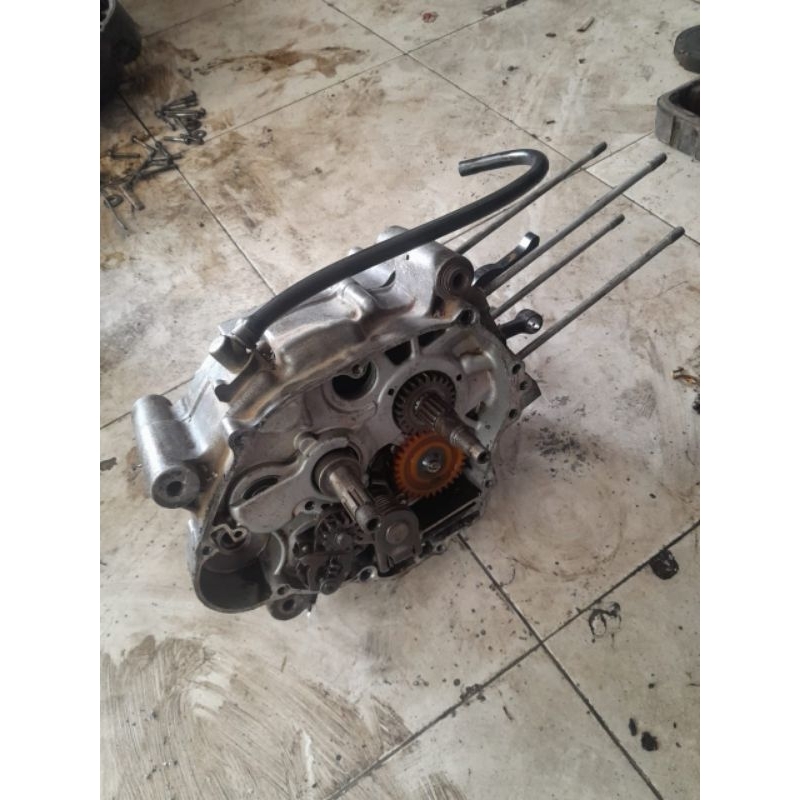MESIN BAWAH JUPITER Z ORIGINAL ( COPOTAN MOTOR )
