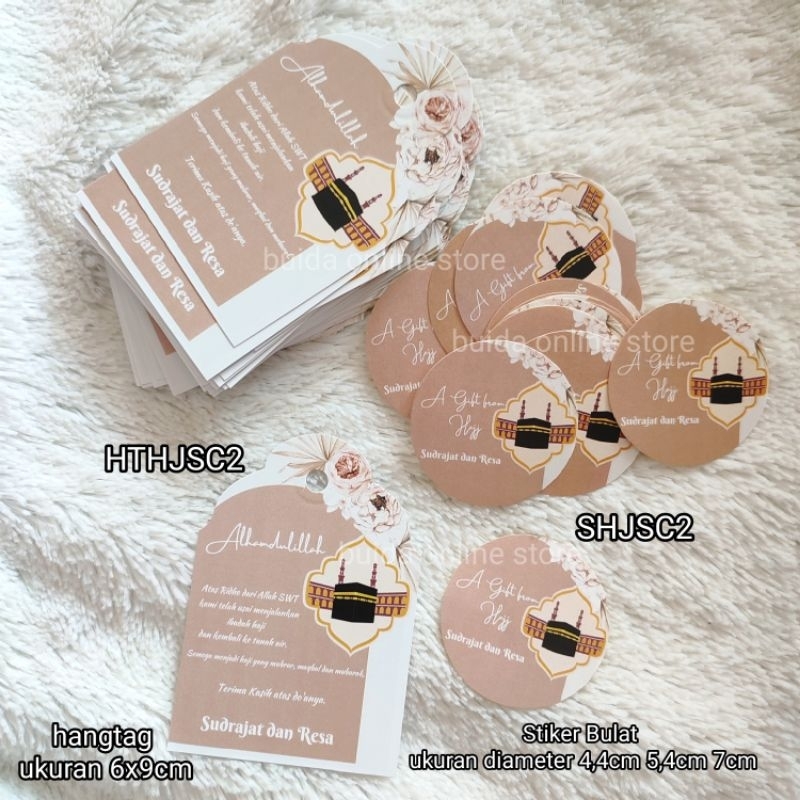 

Sticker Hangtag Haji Umroh Series Stiker Label oleh-oleh gift from hajj custom nama dan tulisan alhamdulillah tasyakuran bingkisan souvenir aesthetic flowy dekorasi hiasan tas mika paperbag goodiebag Segel Stiker Packaging Hampers Parcel Box Dus