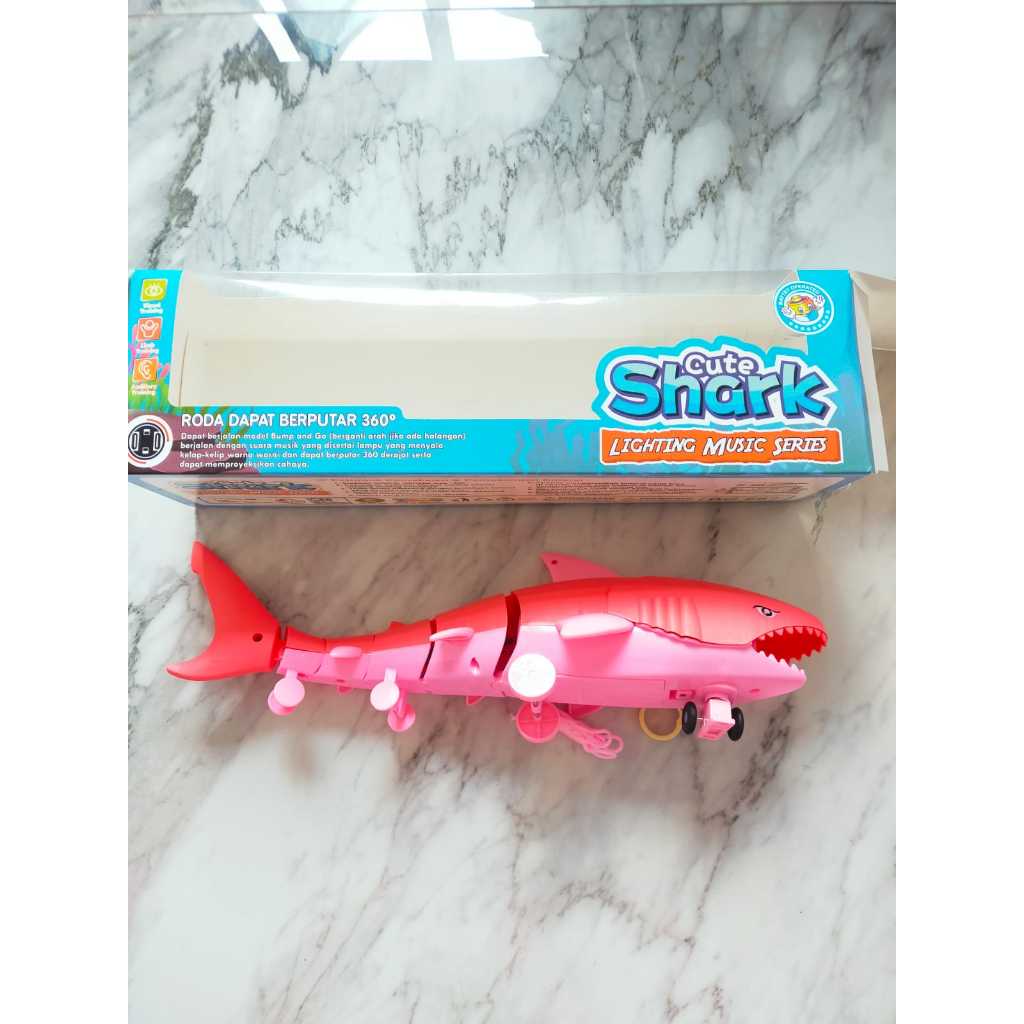 Robot baby sharks mainan ikan hiu dan Chameleons / Bunglon baby Cute shark bisa nyala jalan suara