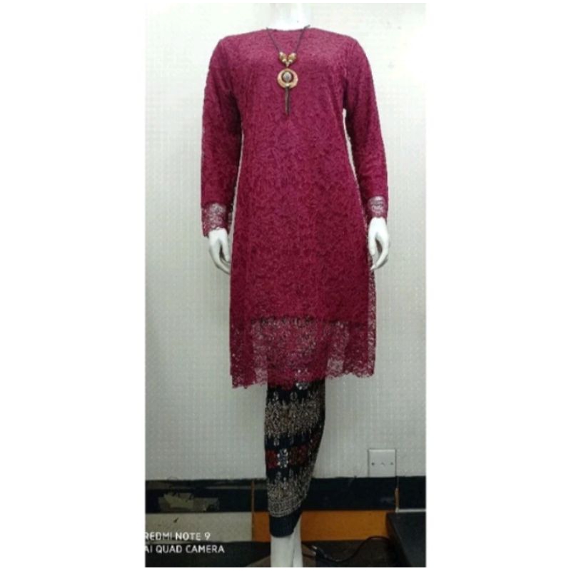 kebaya brukat tunik/kebaya modern/kebaya brukat tunik modern