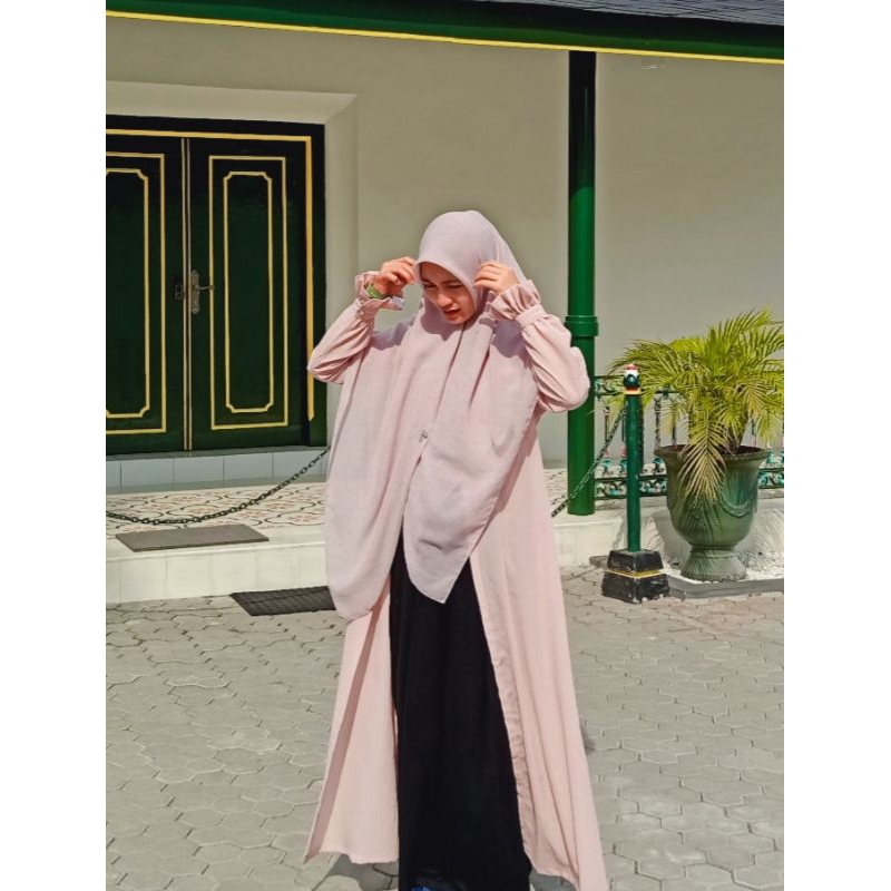 Jilbab Segiempat syar'i 140x140 Voal arabian bahan adem